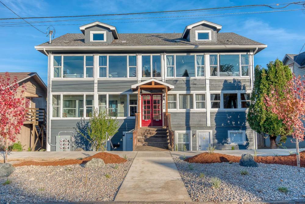 #stayinmydistrict Heritage House Apartment Coos Bay